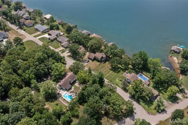 $384,900 | 640 East Capri Drive, Bonne Terre, MO 63628