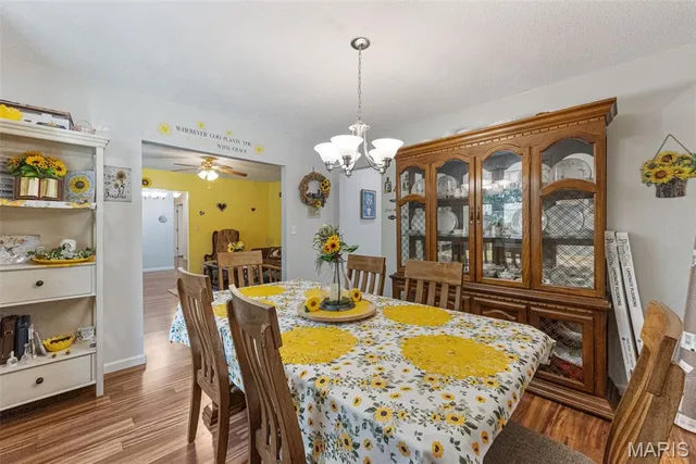 $384,900 | 640 East Capri Drive, Bonne Terre, MO 63628