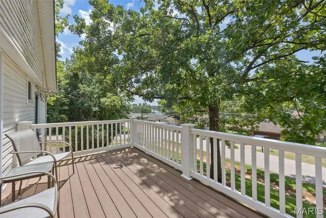 $384,900 | 640 East Capri Drive, Bonne Terre, MO 63628