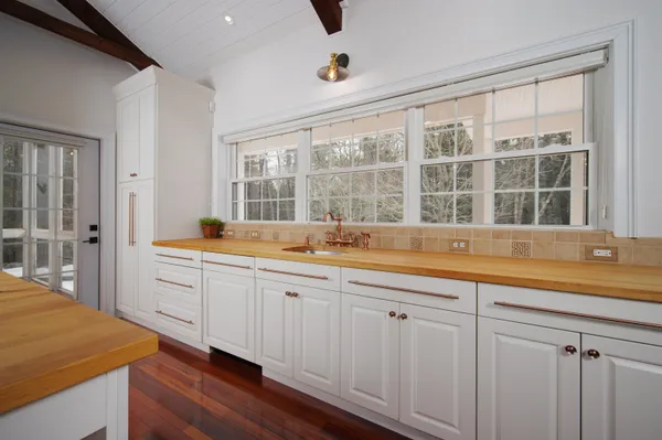 $1,995,000 | 402 Bay Road, Durham, NH 03824