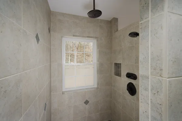 $1,995,000 | 402 Bay Road, Durham, NH 03824