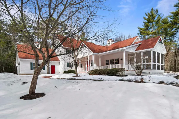 $1,995,000 | 402 Bay Road, Durham, NH 03824