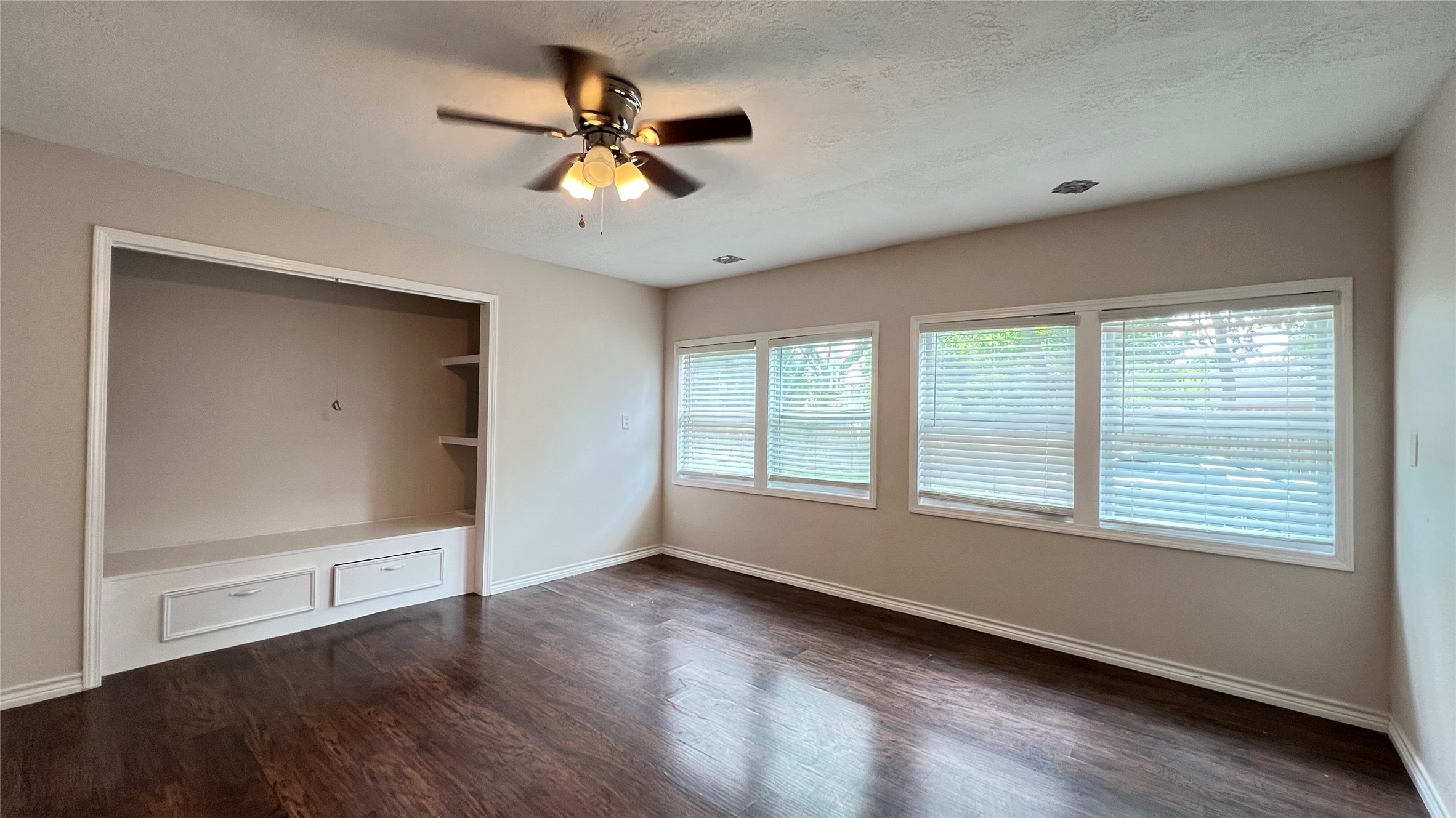 8211 Findlay Street Houston, TX 77017 - Photo 21 of 25 4th bedroom