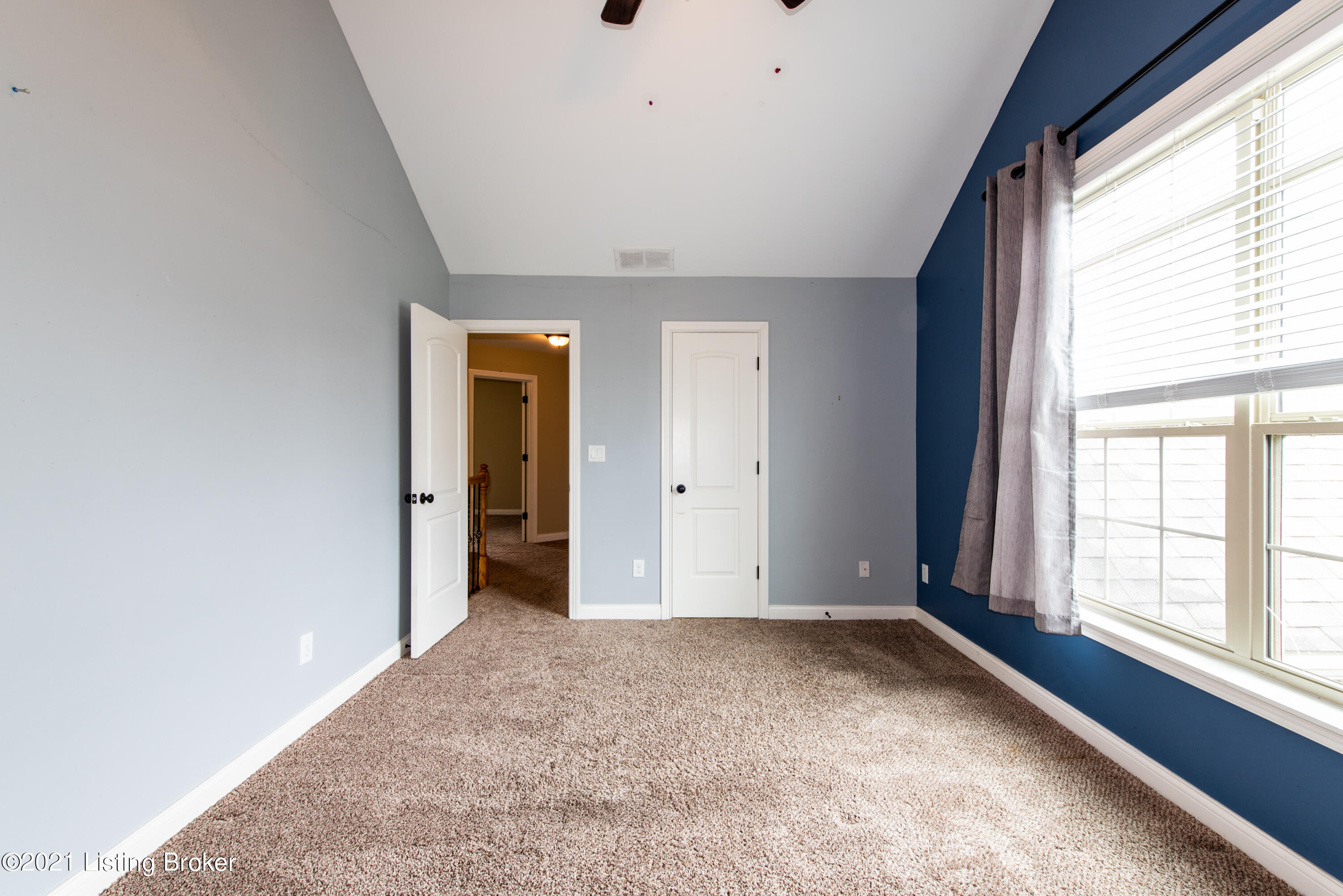 10105 Reeseman Drive Louisville, KY 40291 - Photo 29 of 52 4000