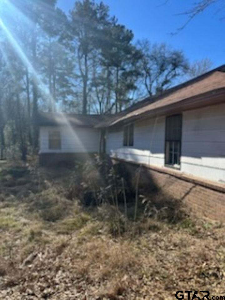 1510 Ray Street Longview, TX 75602 - Photo 6 of 6 a backyard of a house