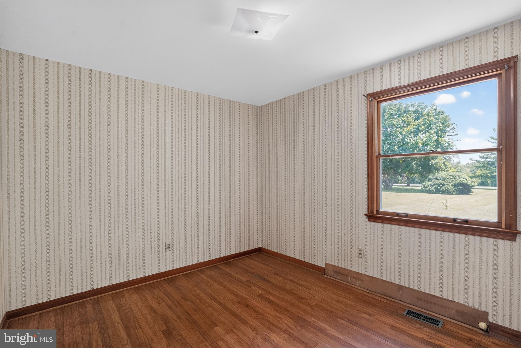 22300 Peach Tree Road Boyds, MD 20841 - Photo 28 of 45