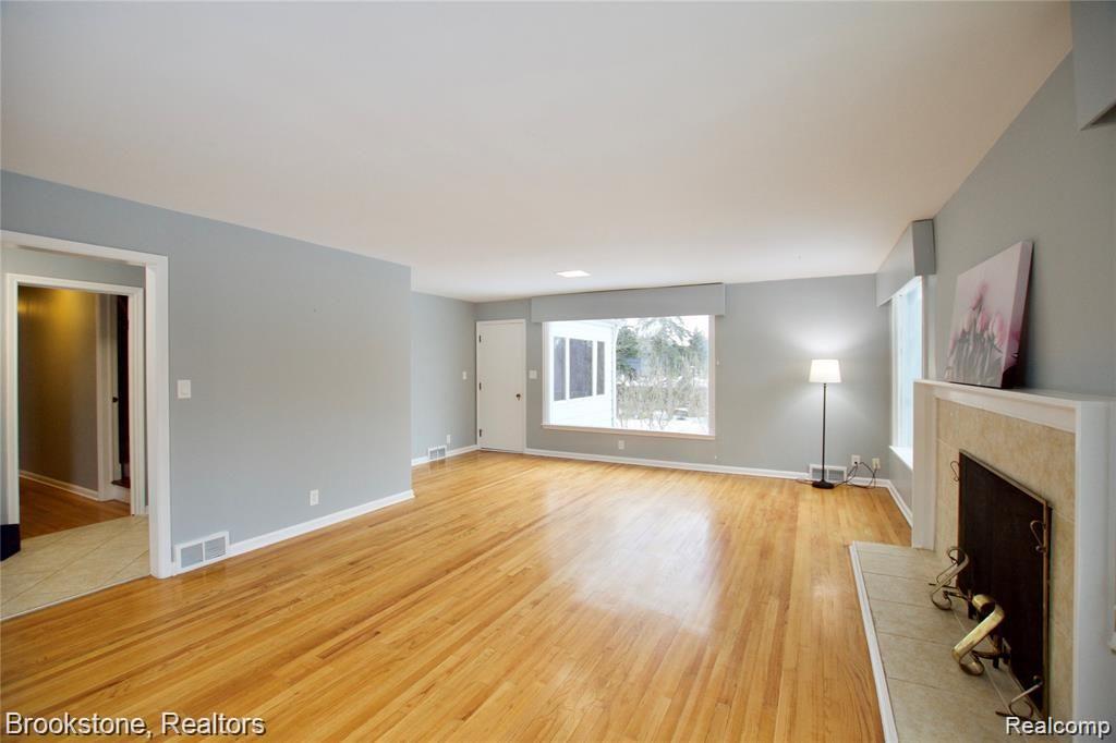 31315 Franklin Road Franklin, MI 48025 - Photo 6 of 40