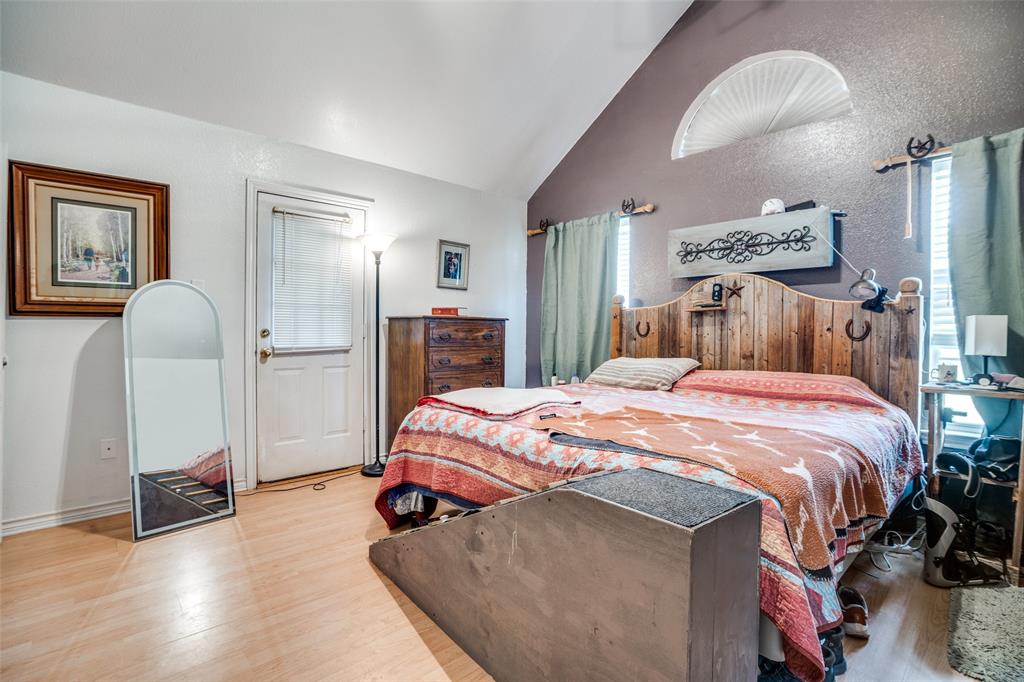 330 High Ridge Drive Krum, TX 76249 - Photo 11 of 27