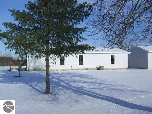8510 Eroadman Road Merritt, MI 49667 - Photo 6 of 25 1723008-5.JPG