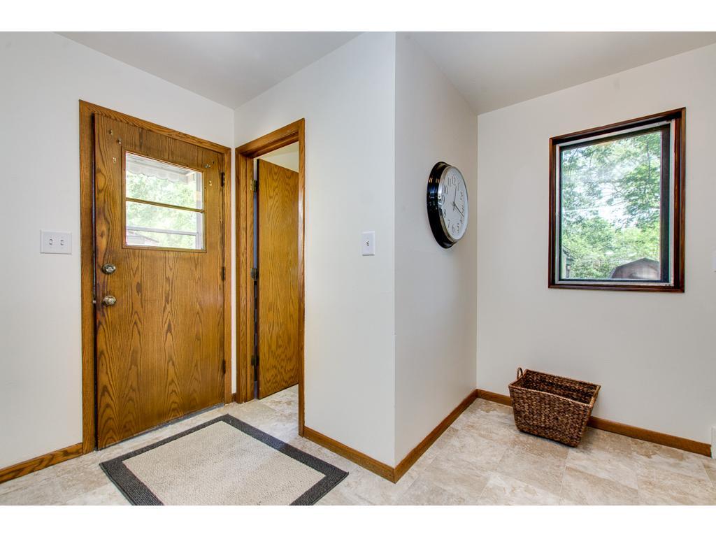 3030 Pascal Street Roseville, MN 55113 - Photo 6 of 17 Gallery Image 6