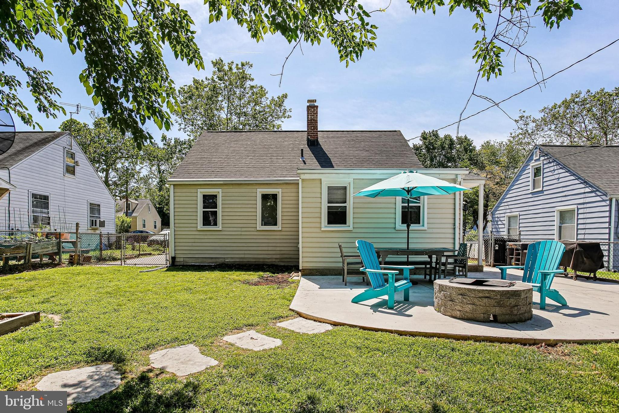 1906 Jackson Road Baltimore, MD 21222 - Photo 29 of 31 a front view of house with yard outdoor seating and green space