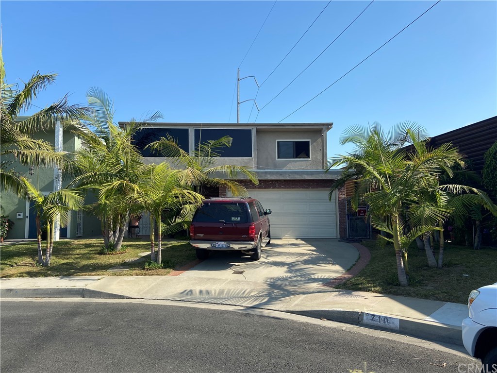 710 West Spruce Avenue Inglewood, CA 90301 - Photo 2 of 33