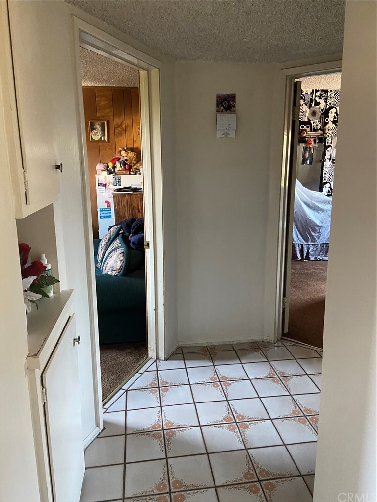 710 West Spruce Avenue Inglewood, CA 90301 - Photo 13 of 33