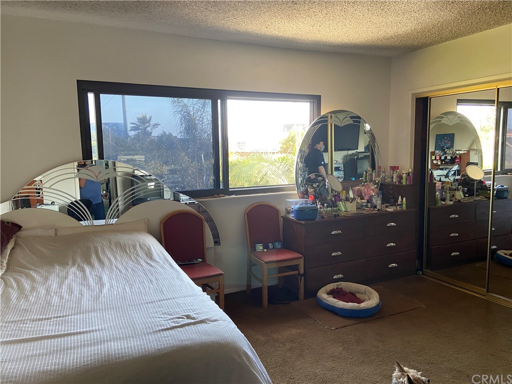 710 West Spruce Avenue Inglewood, CA 90301 - Photo 14 of 33