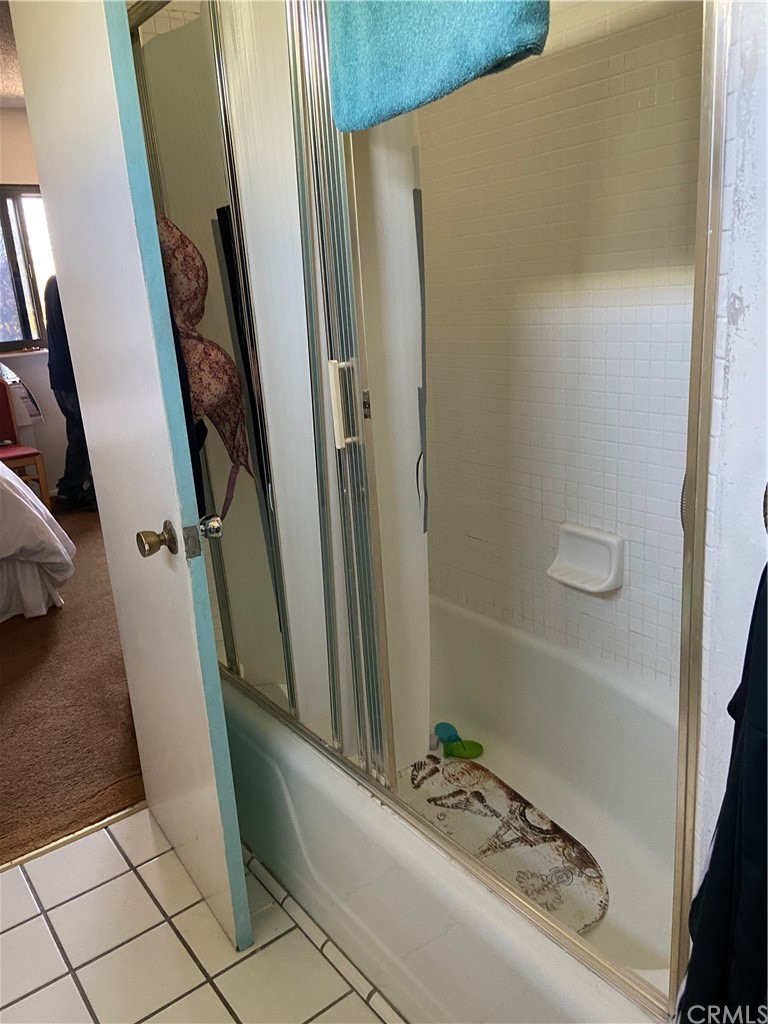 710 West Spruce Avenue Inglewood, CA 90301 - Photo 16 of 33