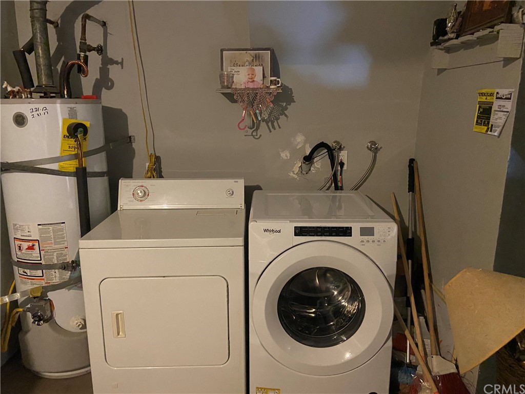 710 West Spruce Avenue Inglewood, CA 90301 - Photo 23 of 33