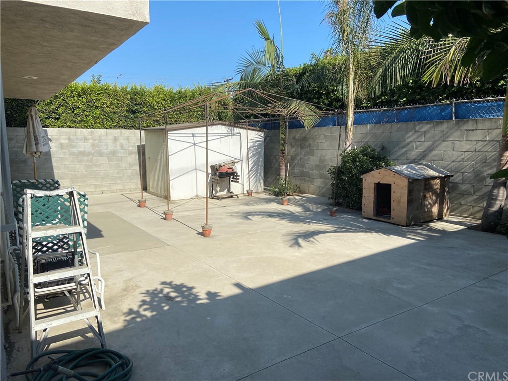 710 West Spruce Avenue Inglewood, CA 90301 - Photo 28 of 33