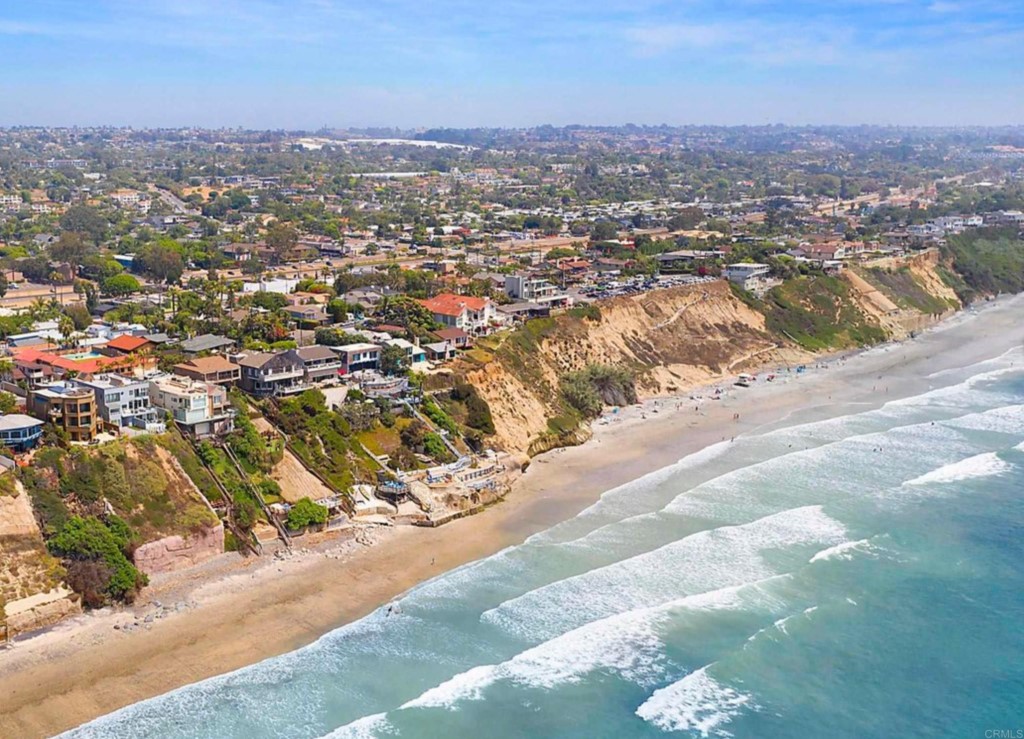 123 Jasper Street, Unit 23 Encinitas, CA 92024 - Photo 21 of 23 an aerial view of residential houses with city view