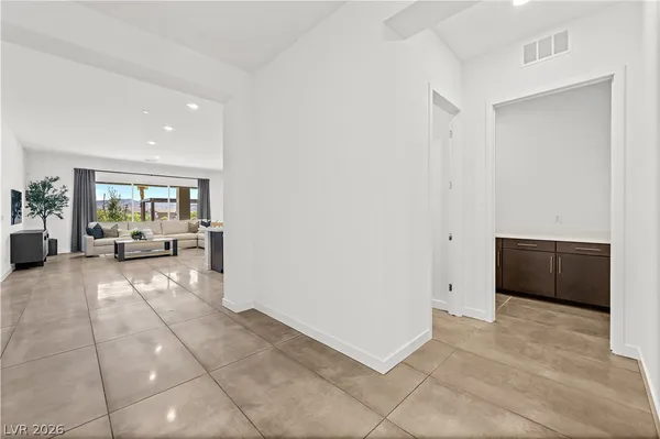 $939,700 | 238 Bellevue Grv Avenue, Henderson, NV 89015