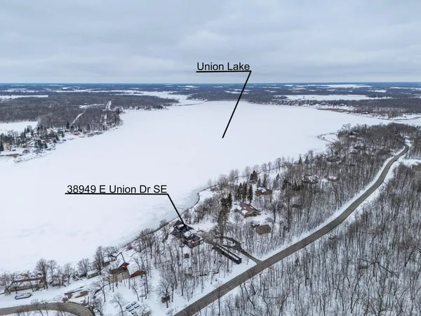 $1,625,000 | 38949 East Union Drive, Erskine, MN 56535