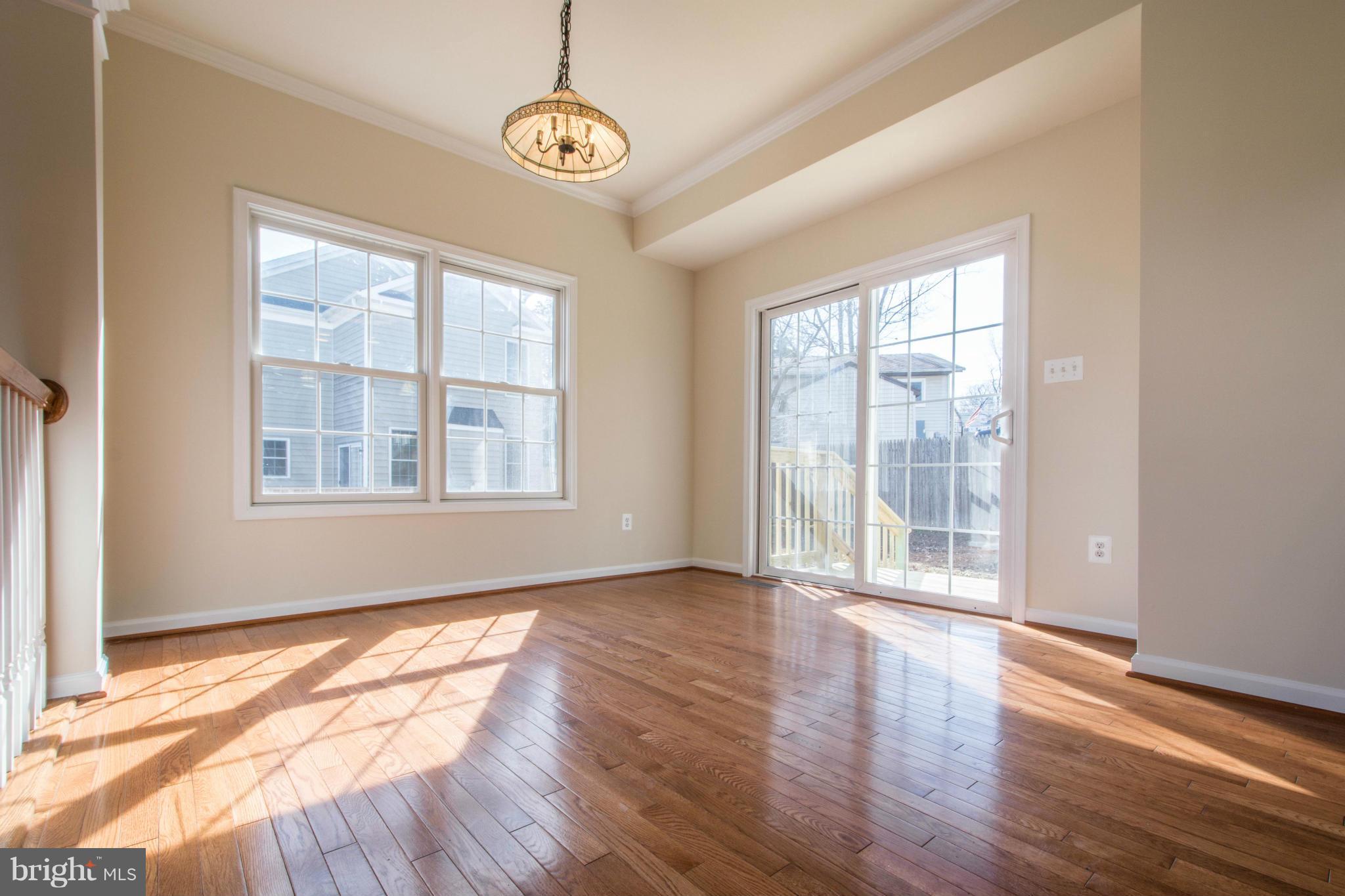 9320 Decatur Road Laurel, MD 20723 - Photo 7 of 30 Morning Room