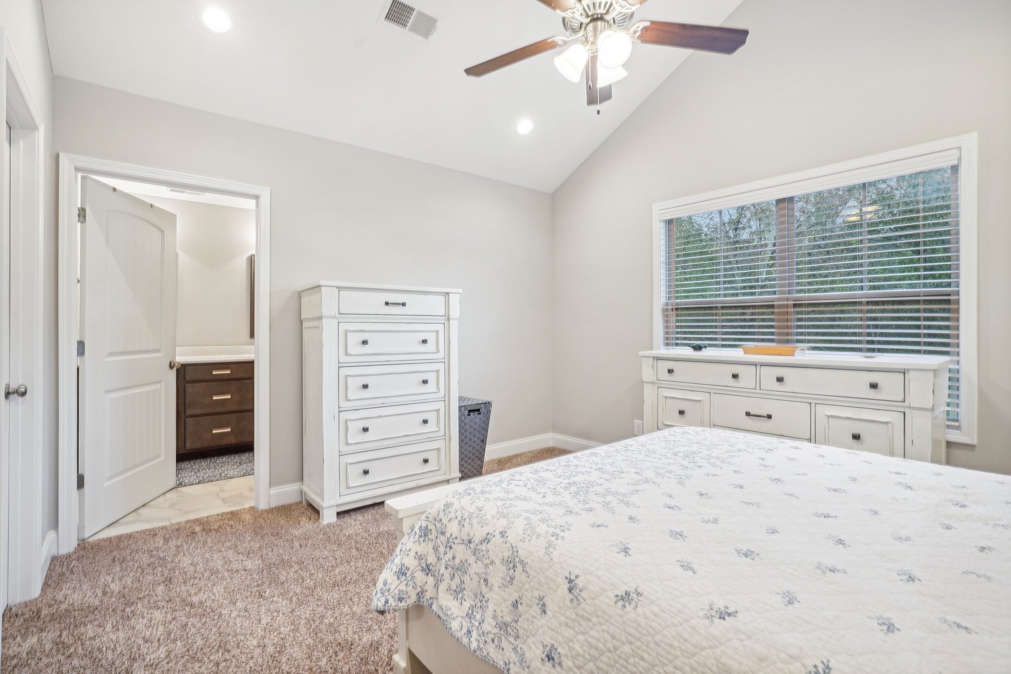 1689 Rains Road Clarksville, TN 37042 - Photo 28 of 49