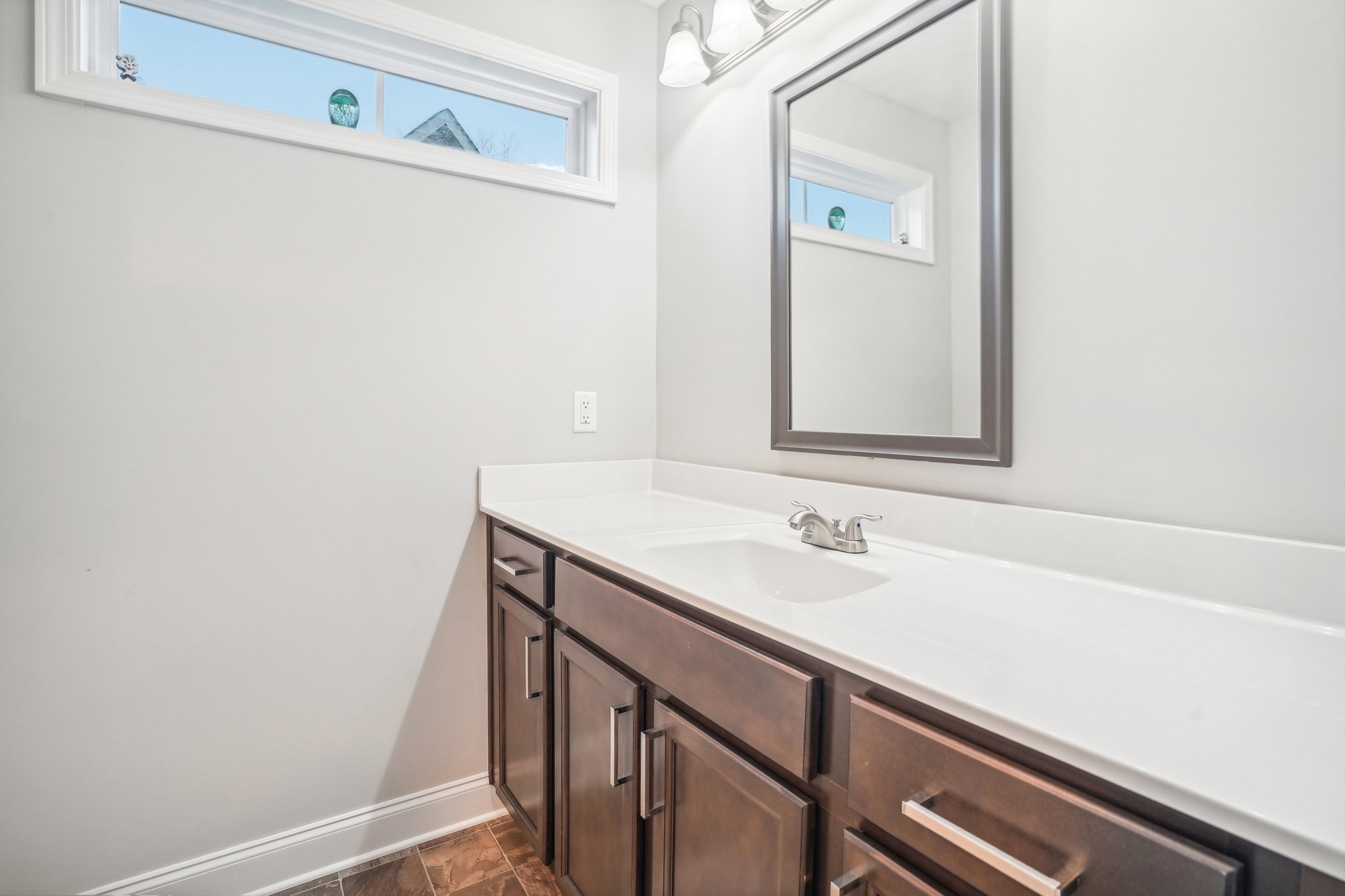 1689 Rains Road Clarksville, TN 37042 - Photo 32 of 49