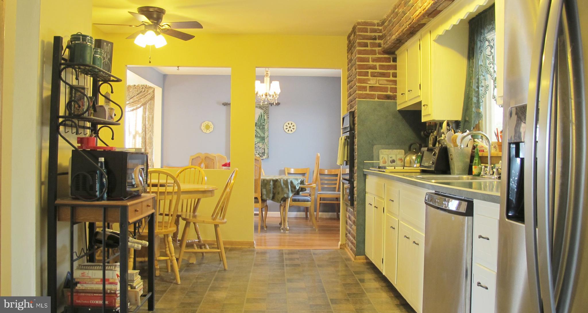 2413 Beverly Road Cinnaminson, NJ 08077 - Photo 10 of 27 Kitchen