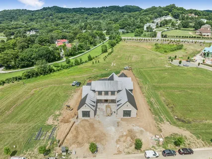 $6,324,900 | 1101 McCall Court, Brentwood, TN 37027
