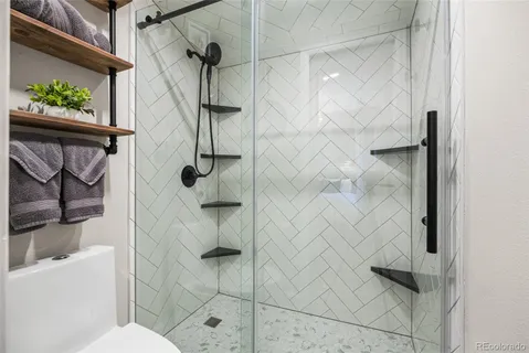 $750,000 | 4975 Knox Court, Denver, CO 80221