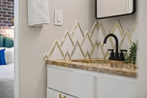 $750,000 | 4975 Knox Court, Denver, CO 80221