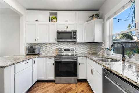 $750,000 | 4975 Knox Court, Denver, CO 80221