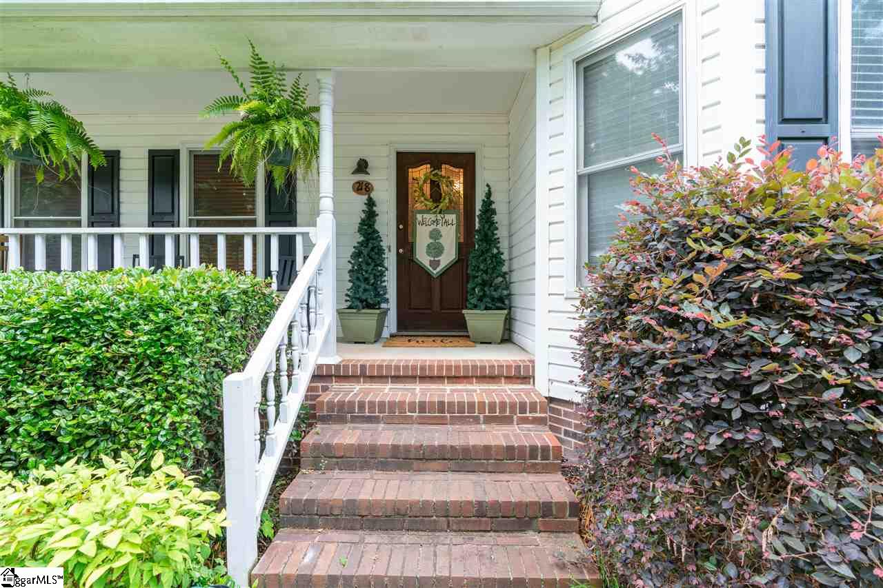218 Foxhound Road Simpsonville, SC 29680 - Photo 2 of 35 Gallery Image 2