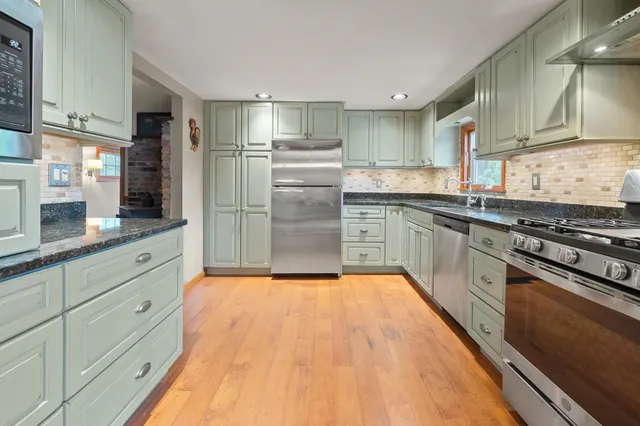 $499,000 | 69 Hillvale Drive, Manchester, VT 05255