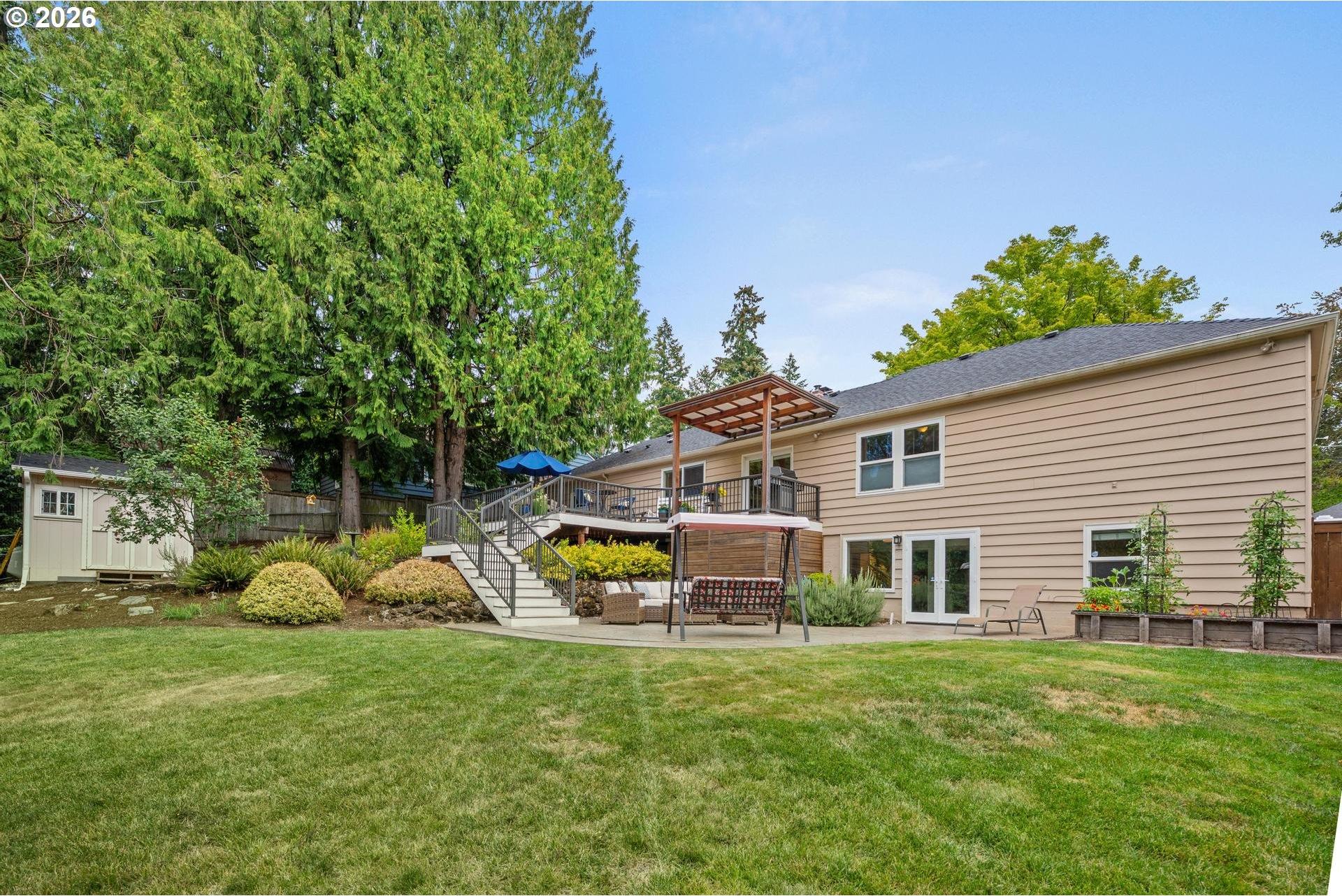 3125 Southwest Ridgewood Avenue Portland, OR 97225 - Photo 46 of 48 Gallery Image 46