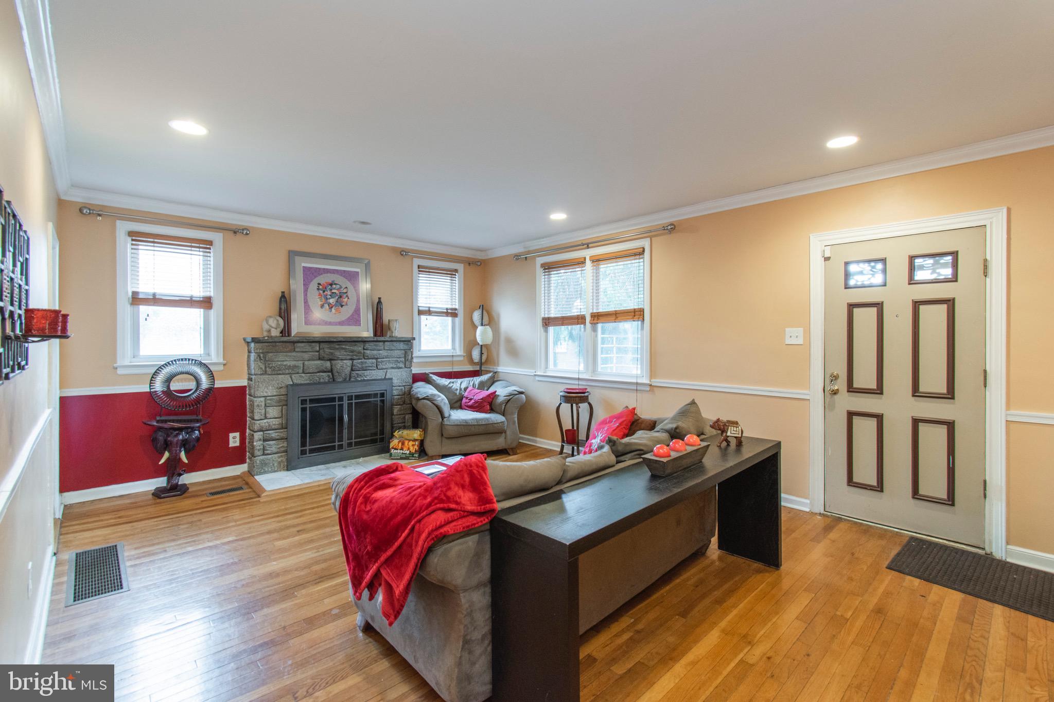 8101 Rugby Street Philadelphia, PA 19150 - Photo 8 of 43 Gallery Image 8