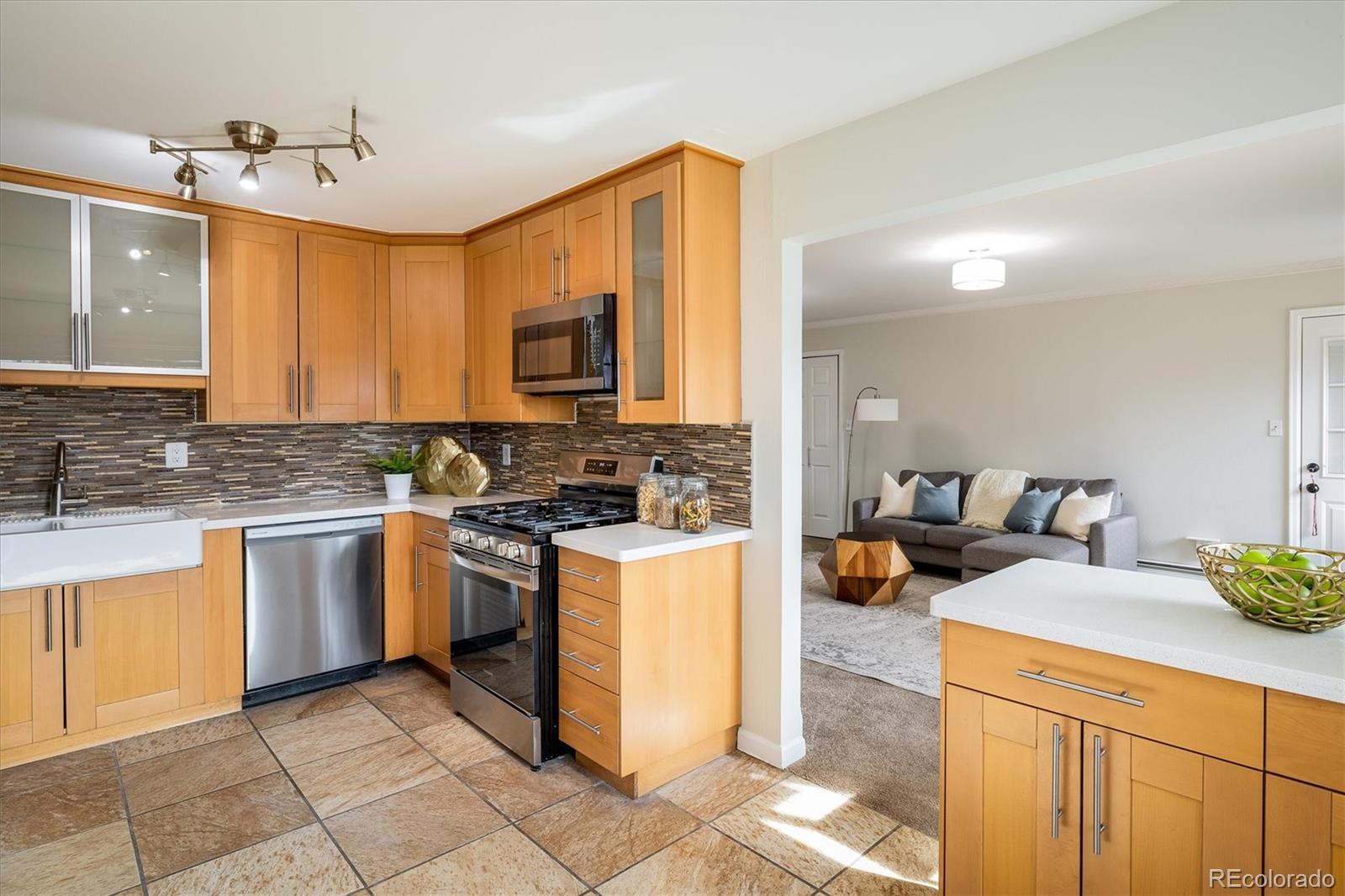 4470 West Lakeridge Road Denver, CO 80219 - Photo 12 of 40 Gallery Image 12