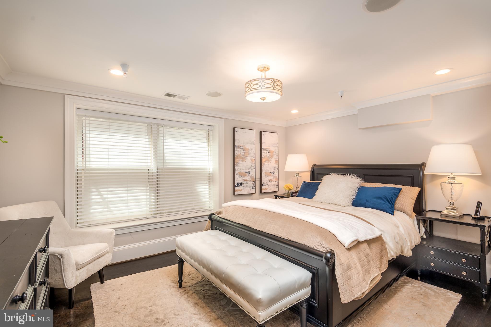 1738 Park Road Northwest, Unit 1 Washington, DC 20010 - Photo 8 of 27 Gallery Image 8