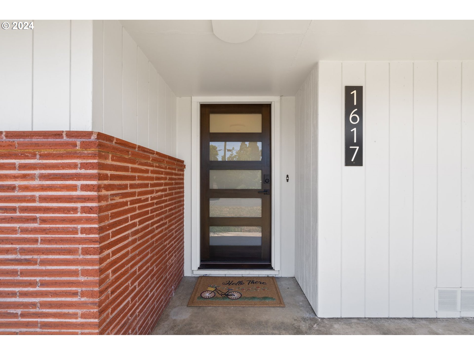 1617 Northeast Ione Loop Camas, WA 98607 - Photo 2 of 15 a view of an front door