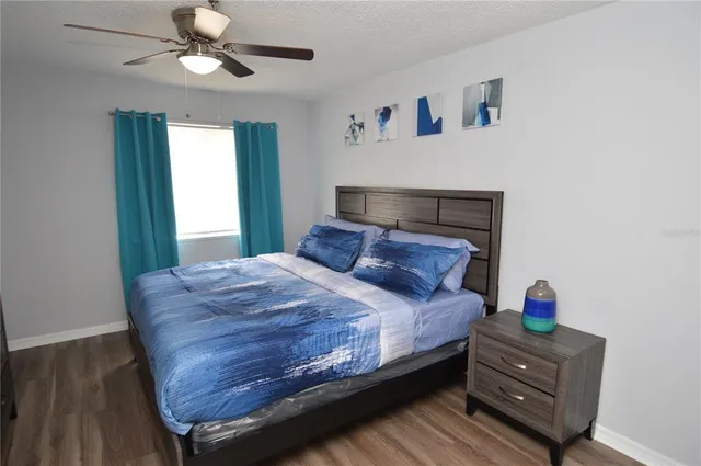 a view of a tennis court