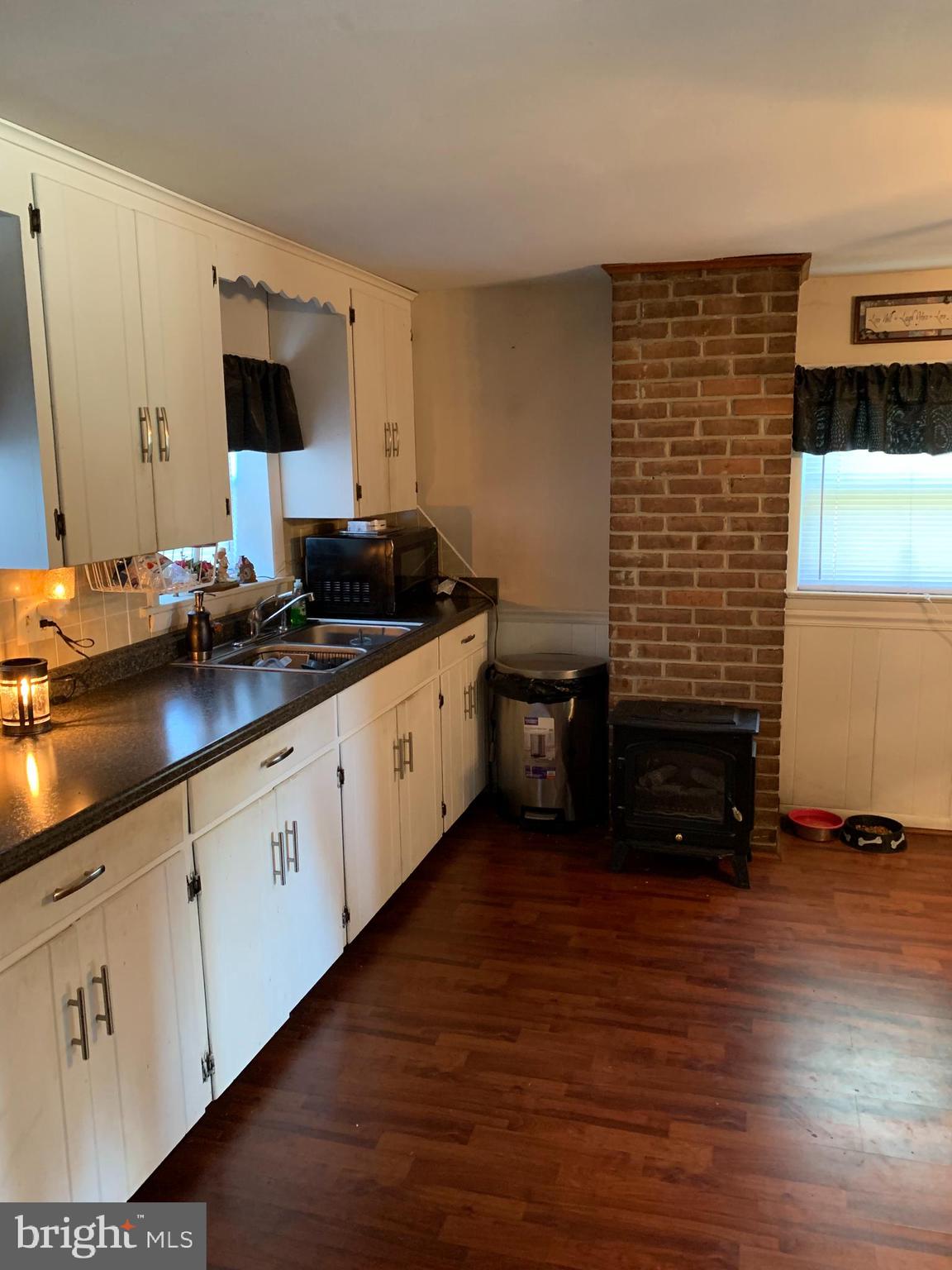15296 Ridge Road Waynesboro, PA 17268 - Photo 11 of 35 Kitchen