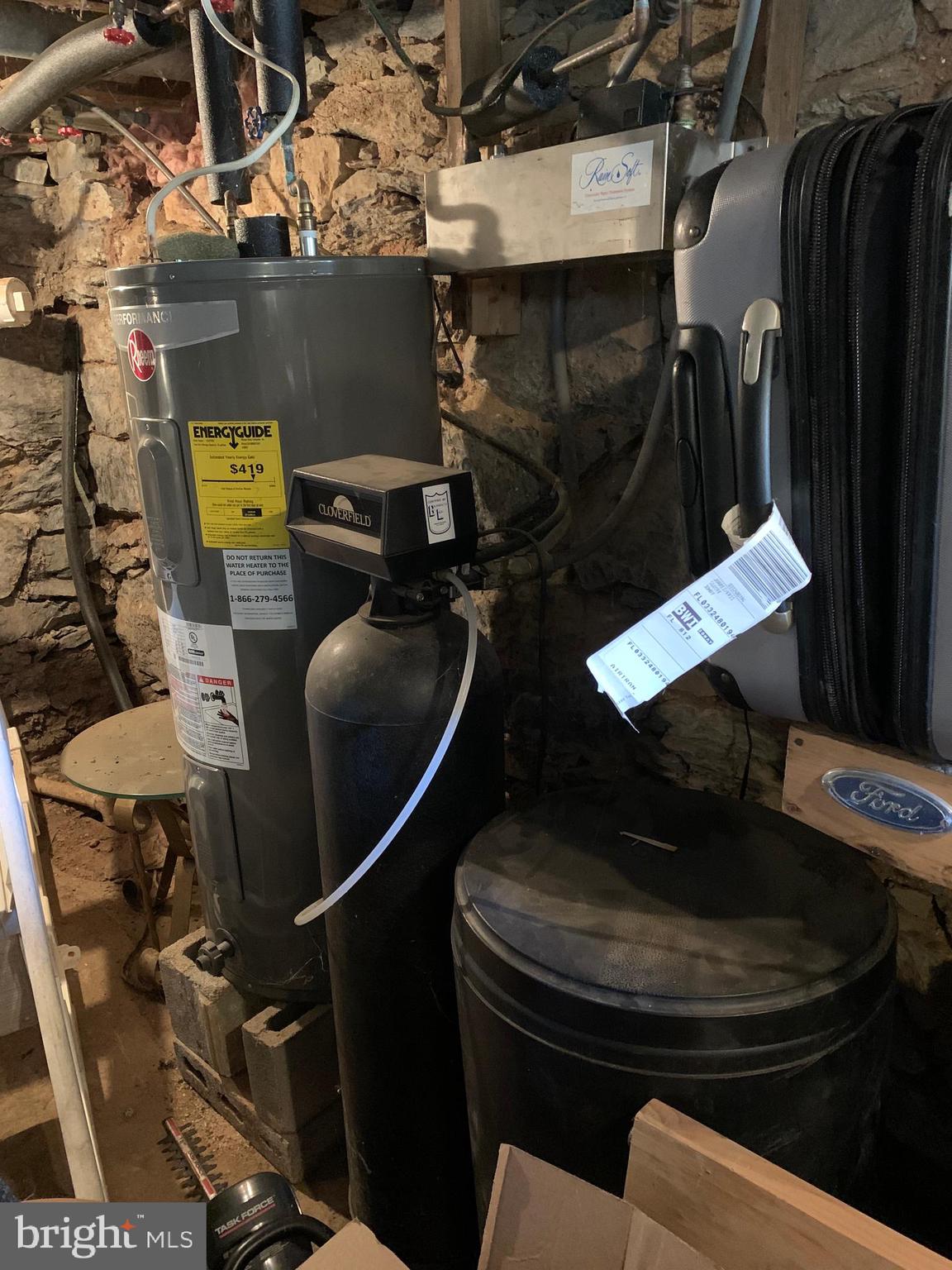 15296 Ridge Road Waynesboro, PA 17268 - Photo 30 of 35 Water Heater, Water Softner, UV Light
