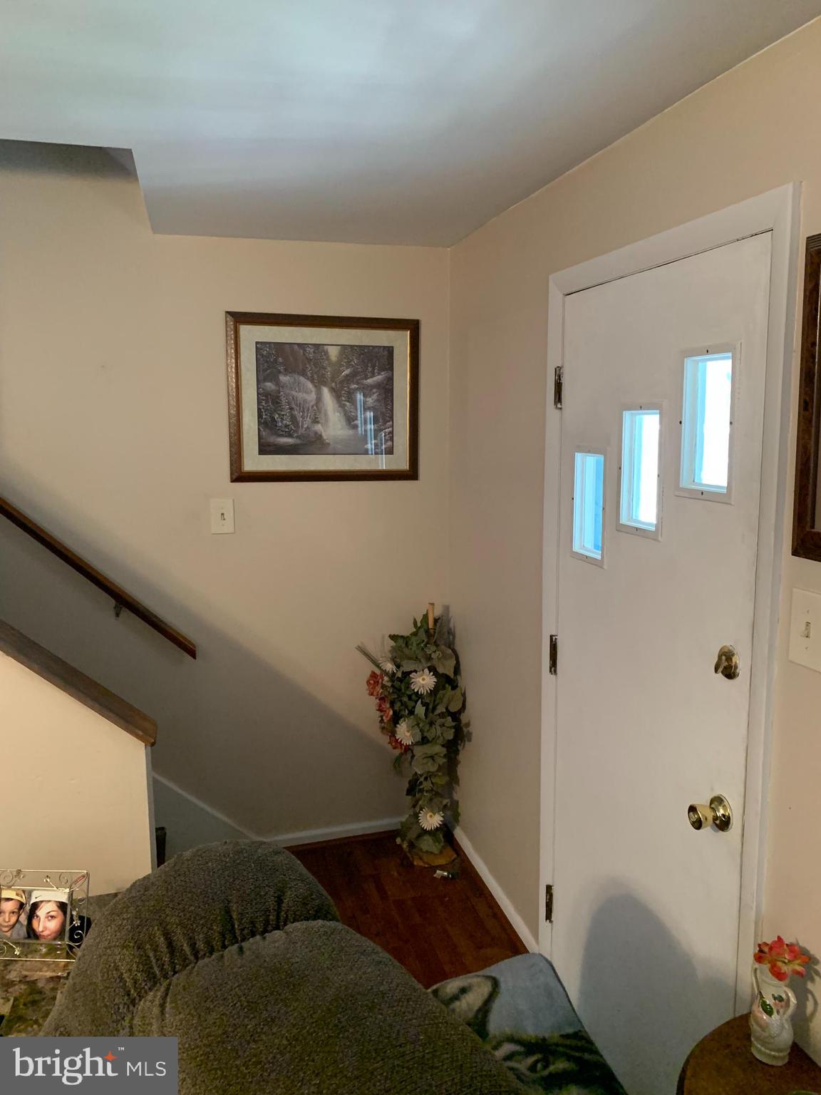 15296 Ridge Road Waynesboro, PA 17268 - Photo 4 of 35 Foyer