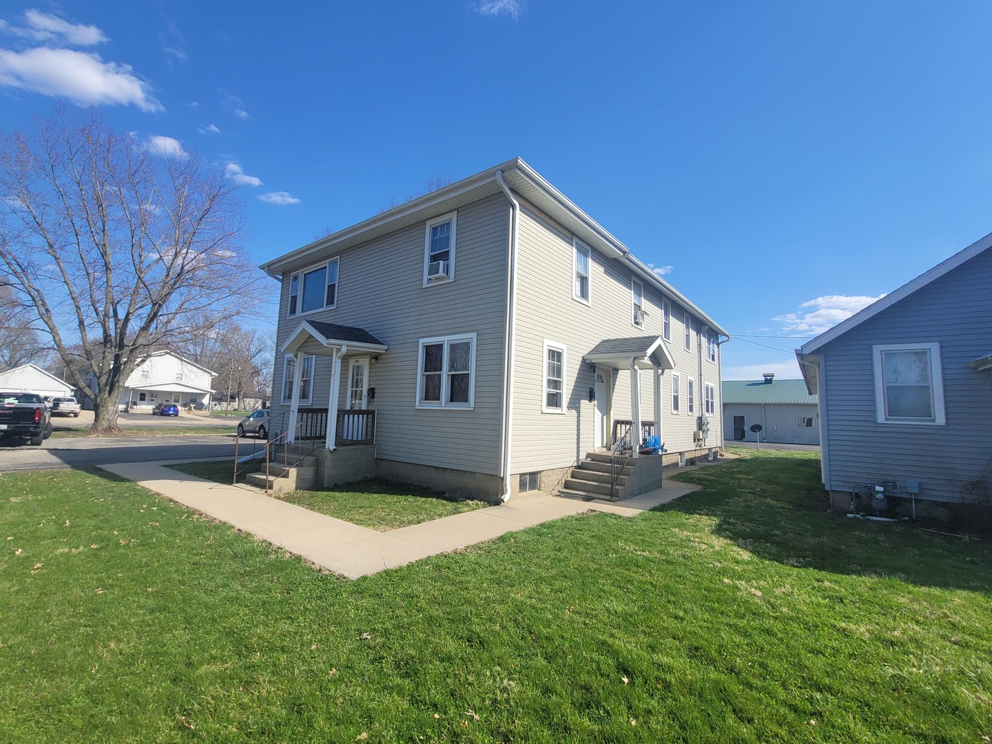 1201 Prophetstown Road Rock Falls, IL 61071 - Photo 2 of 5 a view of a house with a yard