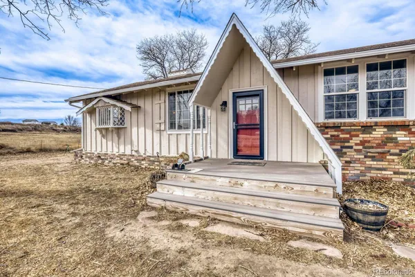 $660,000 | 23533 County Road 35, La Salle, CO 80645