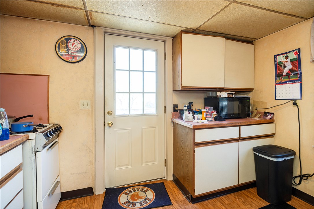 61 Bakers Creek Road Warwick, RI 02886 - Photo 32 of 44 Gallery Image 32