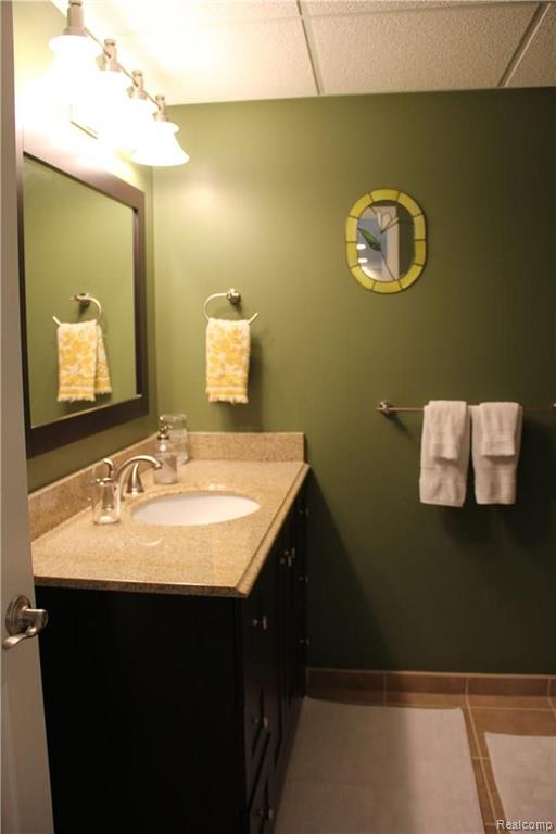 2016 Reagan Drive Rochester Hills, MI 48309 - Photo 23 of 35