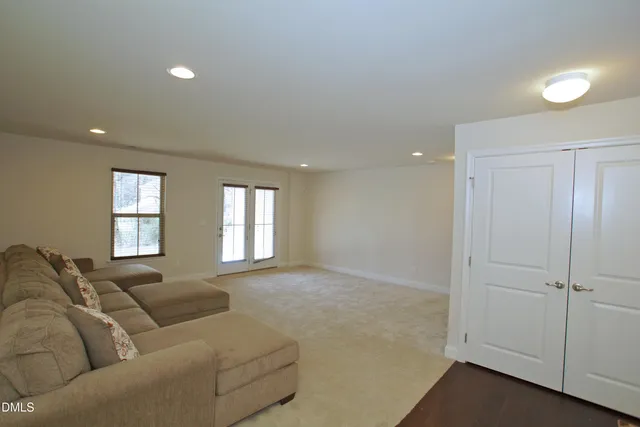 $2,075 | 2015 Ackerman Hill Drive, Apex, NC 27502