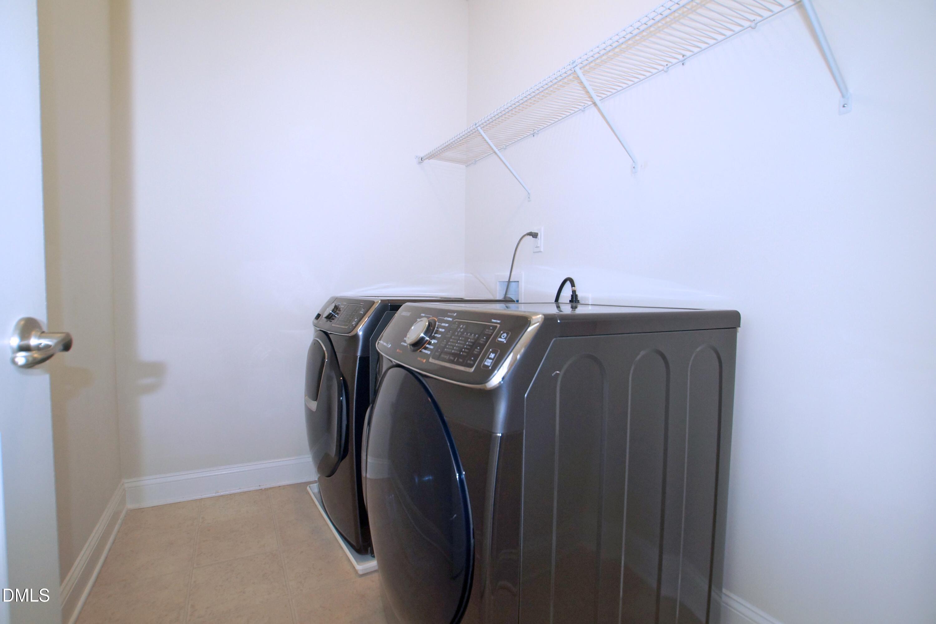 2015 Ackerman Hill Drive Apex, NC 27502 - Photo 5 of 22 DSC01373