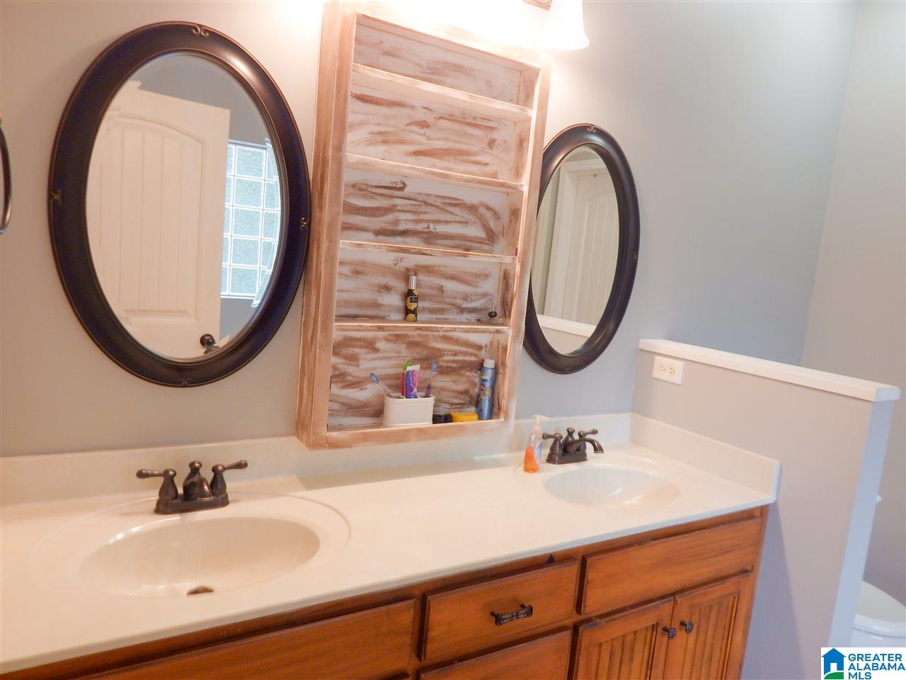 165 Rockwell Drive Riverside, AL 35135 - Photo 18 of 45